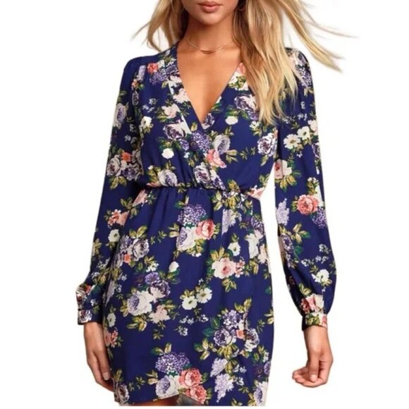 Lulus Dresses & Skirts - Lulus Blue Floral Long Sleeve Wrap Mini Dress Size M Made in USA